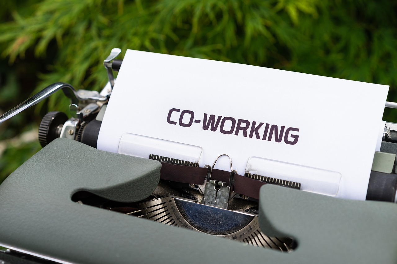 typewriter, paper, teamwork